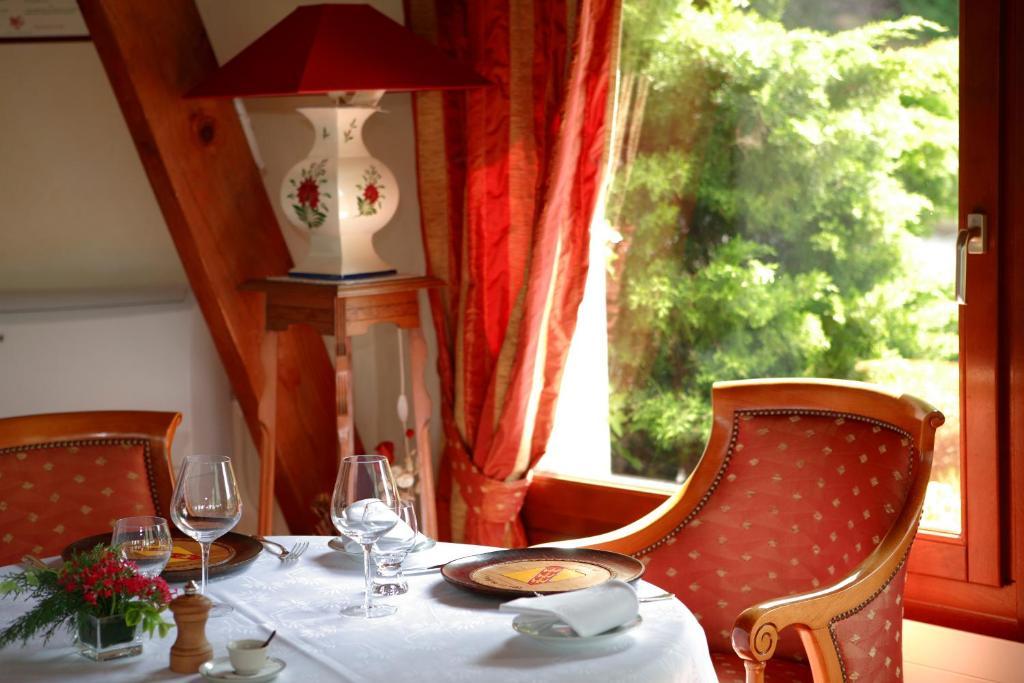 A L'Oree Du Bois Hotel Futeau Екстериор снимка