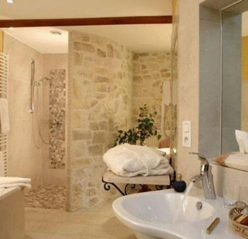 A L'Oree Du Bois Hotel Futeau Екстериор снимка
